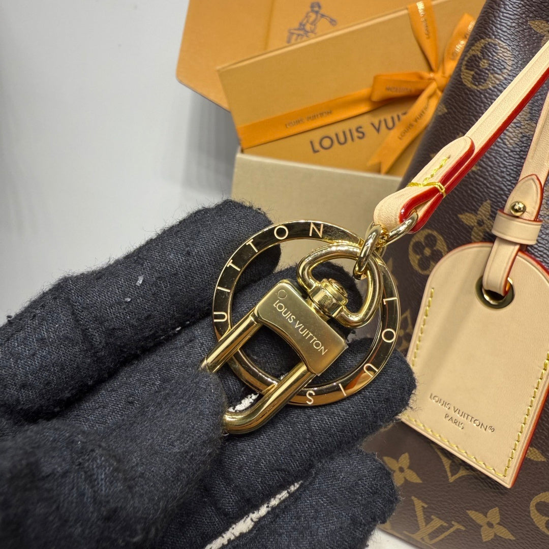 Bolsa Louis Vuitton Again