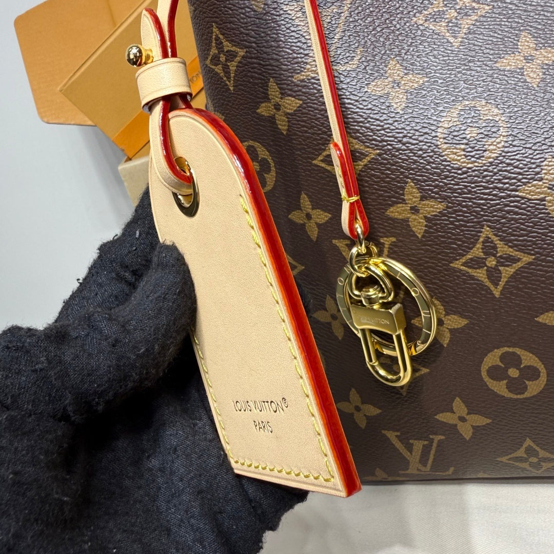 Bolsa Louis Vuitton Again