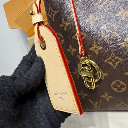 Bolsa Louis Vuitton Again