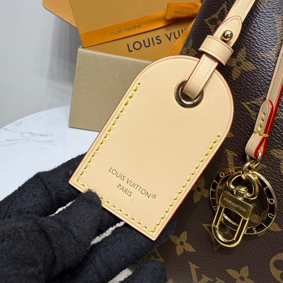 Bolsa Louis Vuitton Again